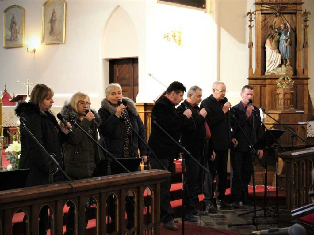 Kolędowanie w Trzeszczanach [ZDJĘCIA]