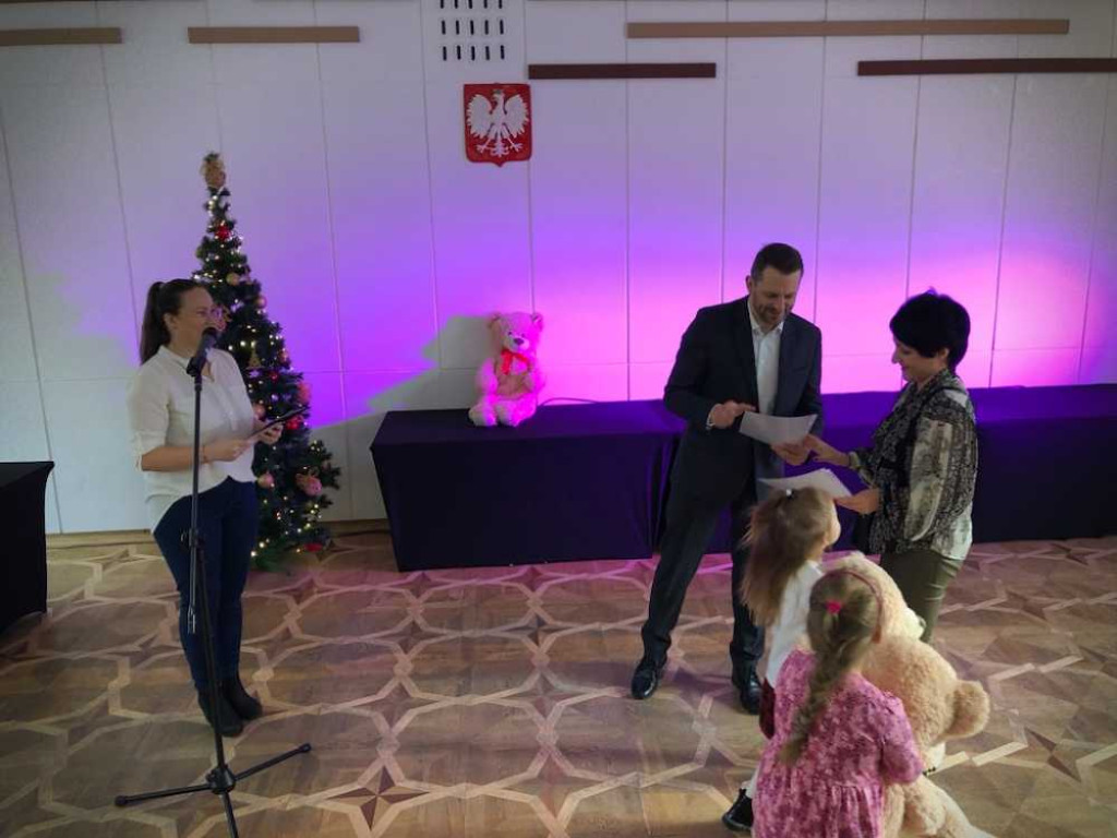 Hrubieszów: W grudniowy dzień - wręczenie nagród [ZDJĘCIA]
