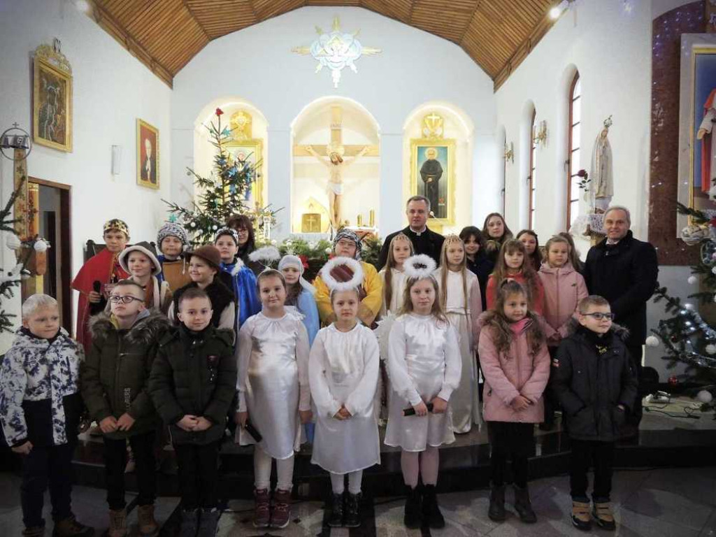 Jasełka w Cichobórzu [ZDJĘCIA]