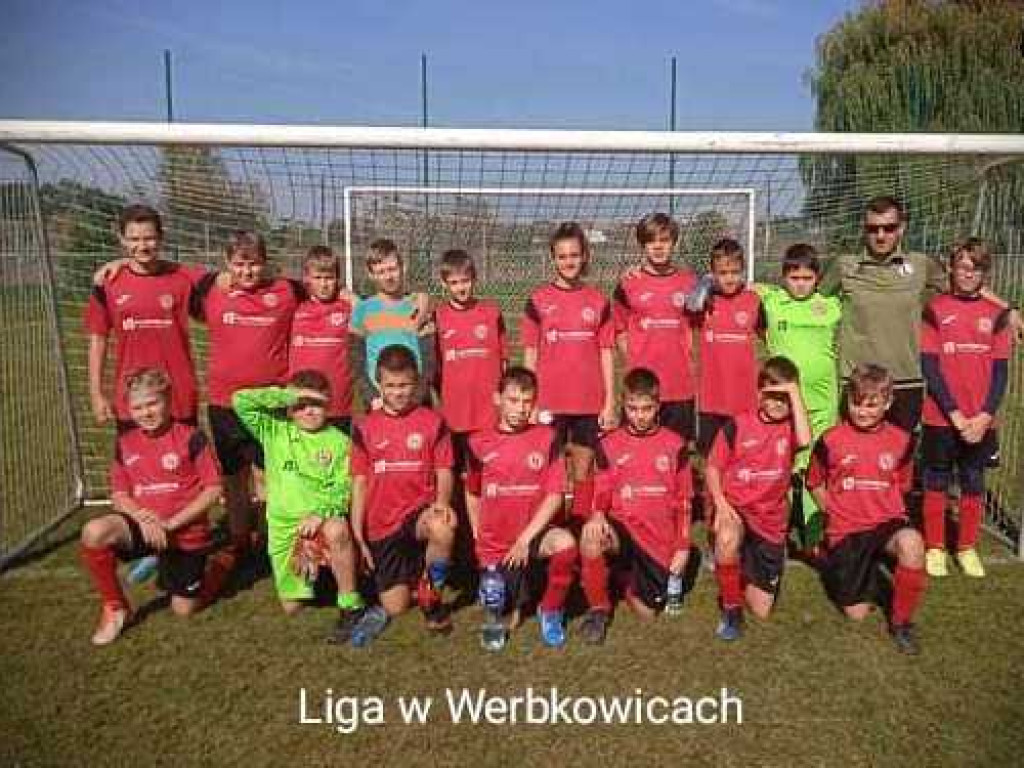 Piłkarska jesień 2022 GKS Huragan Hrubieszów. Akcja i grupy młodsze [ZDJĘCIA]