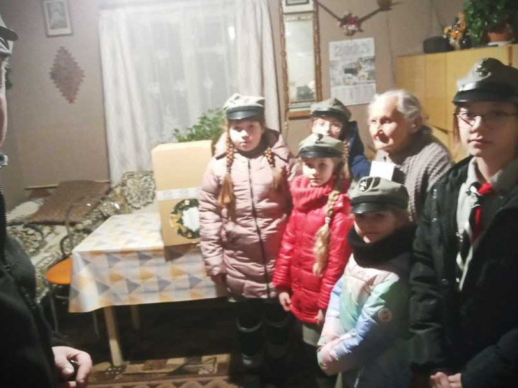 Uchanie: Zuchy i harcerze rozwieźli paczki dla Dzieci Zamojszczyzny [ZDJĘCIA]