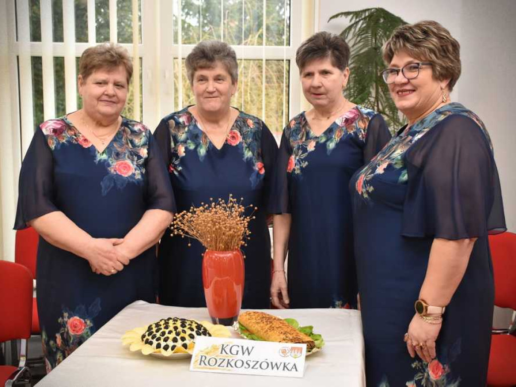 Uchanie: Sesja fotograficzna do kalendarza [ZDJĘCIA]