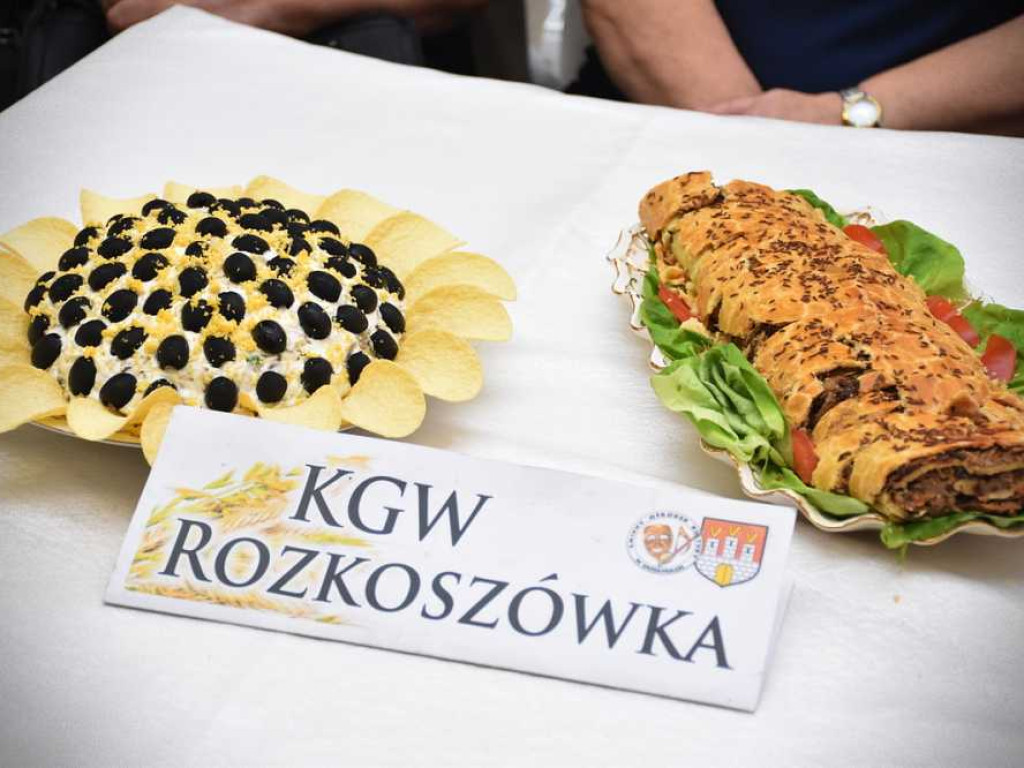 Uchanie: Sesja fotograficzna do kalendarza [ZDJĘCIA]