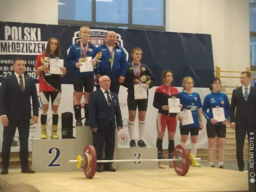 Podnoszenie ciężarów. Najwyższe osiągnięcia sezonu 2022