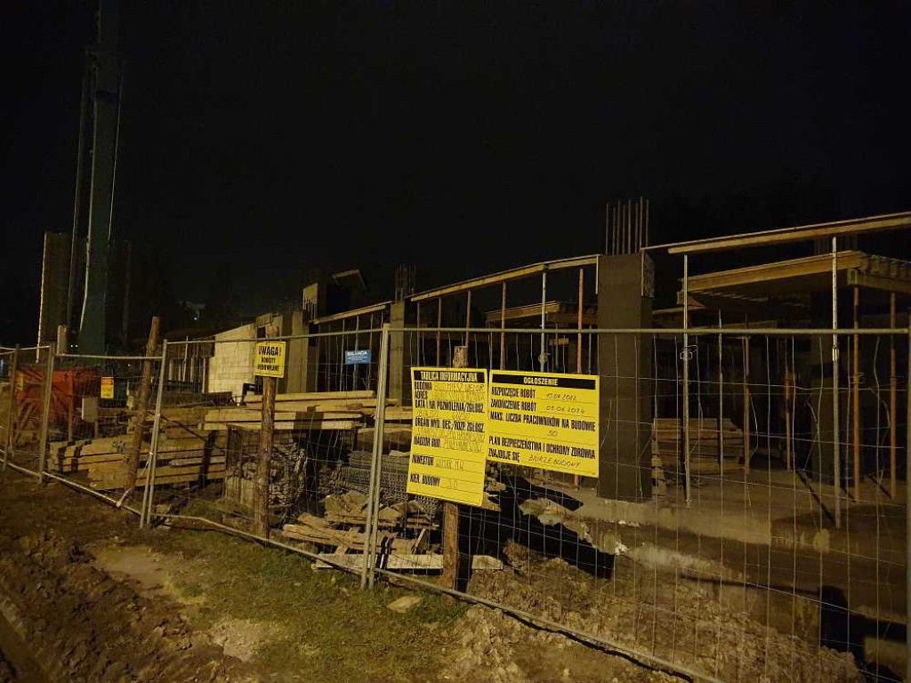 Hrubieszów: Budowa nocą... [ZDJĘCIA]