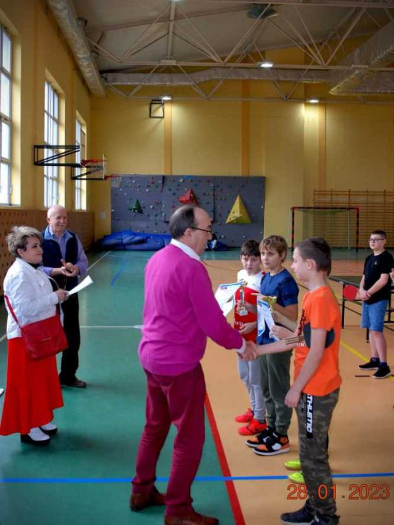Turniej tenisa stołowego [ZDJĘCIA]