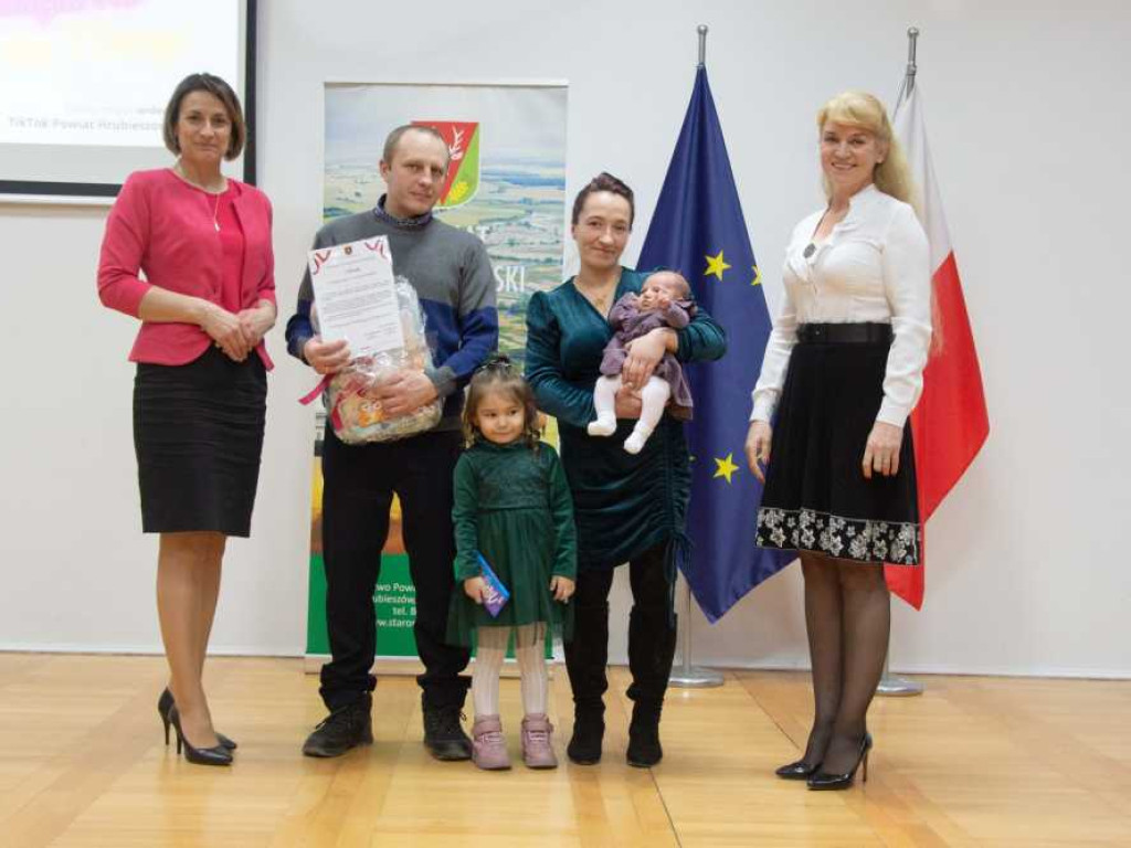 Hrubieszów: Niespodzianki dla kolejnych mam [ZDJĘCIA]