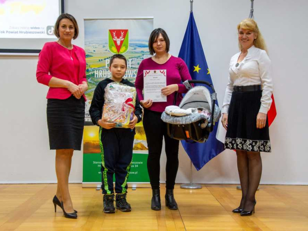 Hrubieszów: Niespodzianki dla kolejnych mam [ZDJĘCIA]
