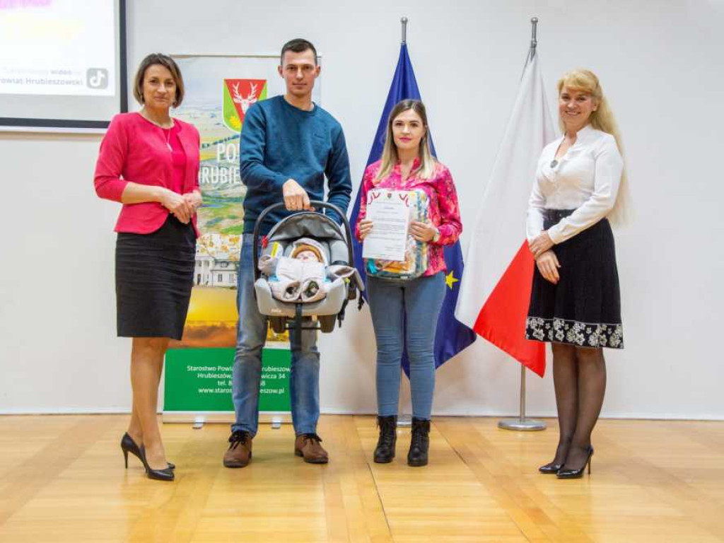 Hrubieszów: Niespodzianki dla kolejnych mam [ZDJĘCIA]