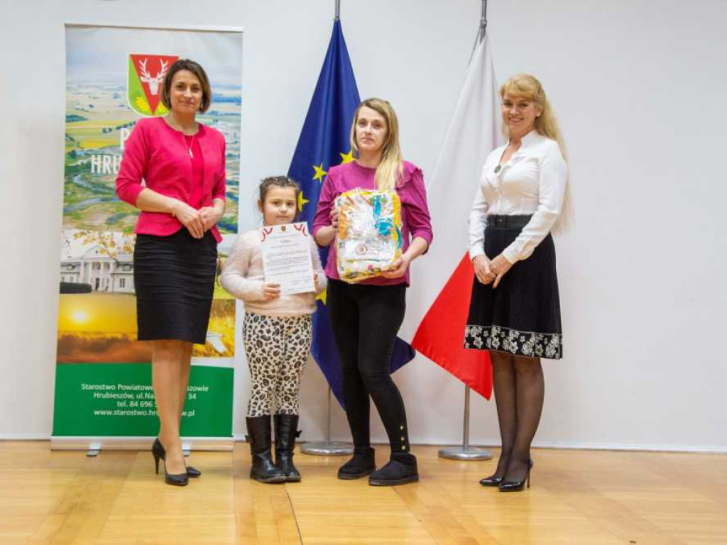 Hrubieszów: Niespodzianki dla kolejnych mam [ZDJĘCIA]