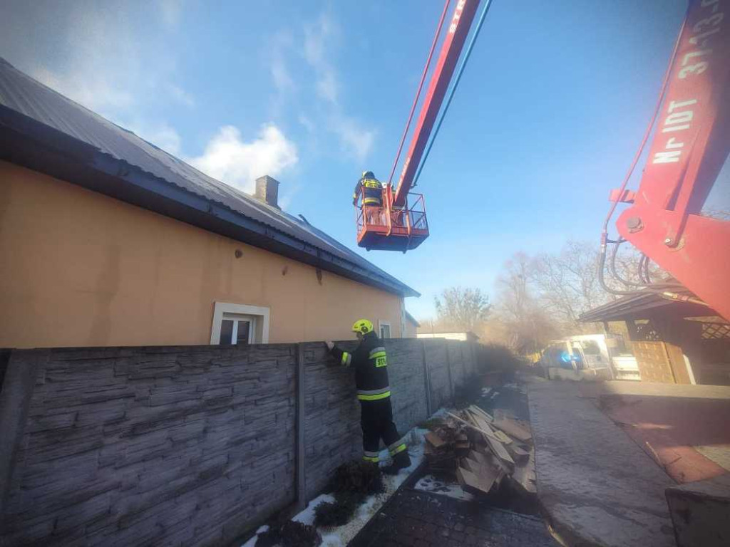 Hrubieszów: Pożar budynku mieszkalnego przy ulicy Partyzantów [ZDJĘCIA]