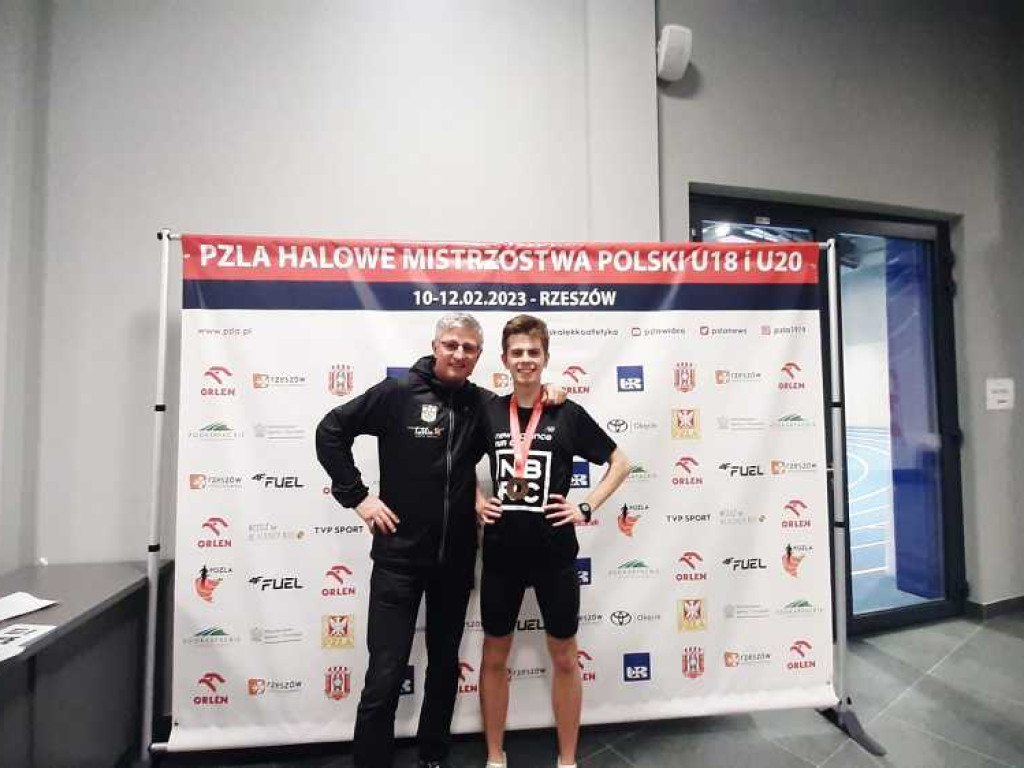 Wysokie miejsca lekkoatletów Unii Hrubieszów na Halowych Mistrzostwach Polski. Złoty medal Bartka Kitlińskiego [ZDJĘCIA]