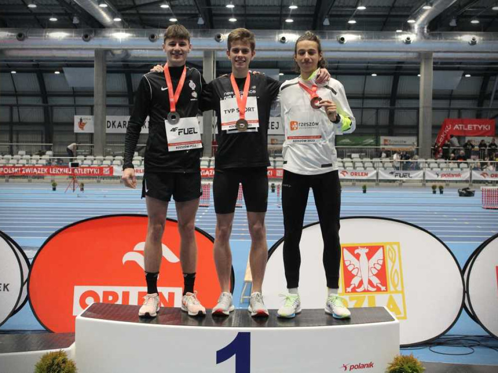 Wysokie miejsca lekkoatletów Unii Hrubieszów na Halowych Mistrzostwach Polski. Złoty medal Bartka Kitlińskiego [ZDJĘCIA]