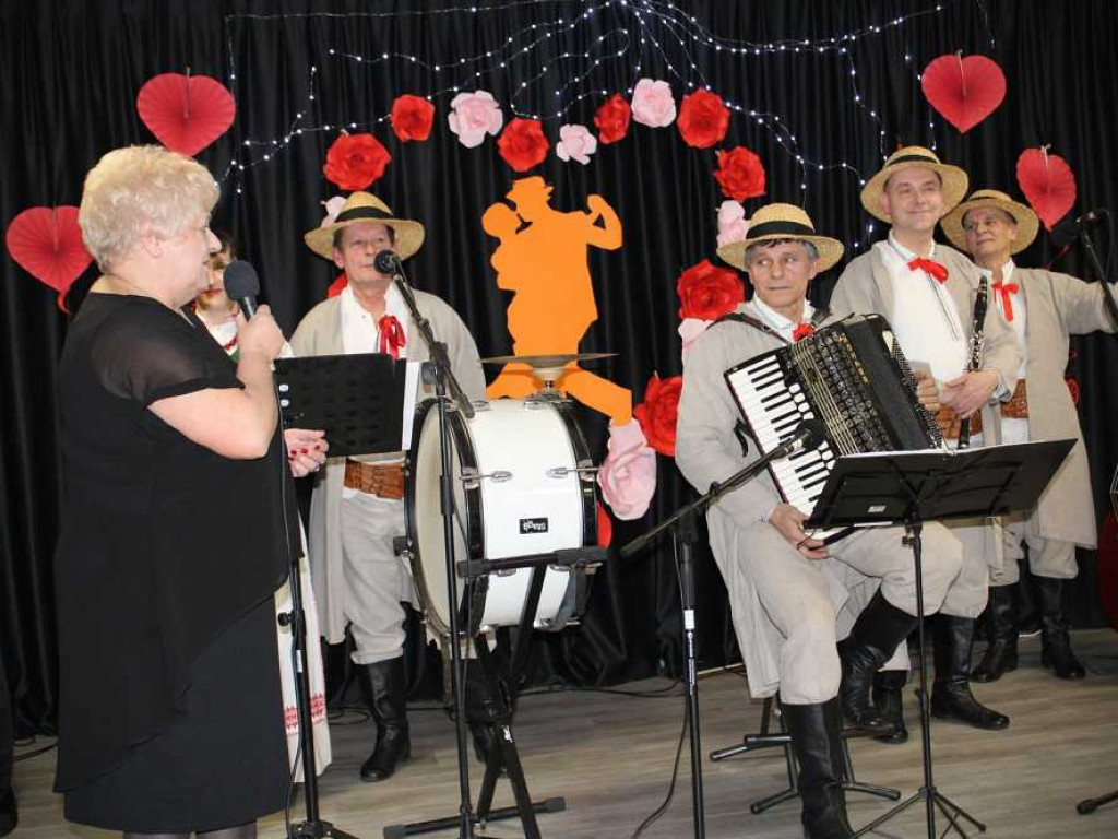 Walentynkowy koncert w Dołhobyczowie [ZDJĘCIA]