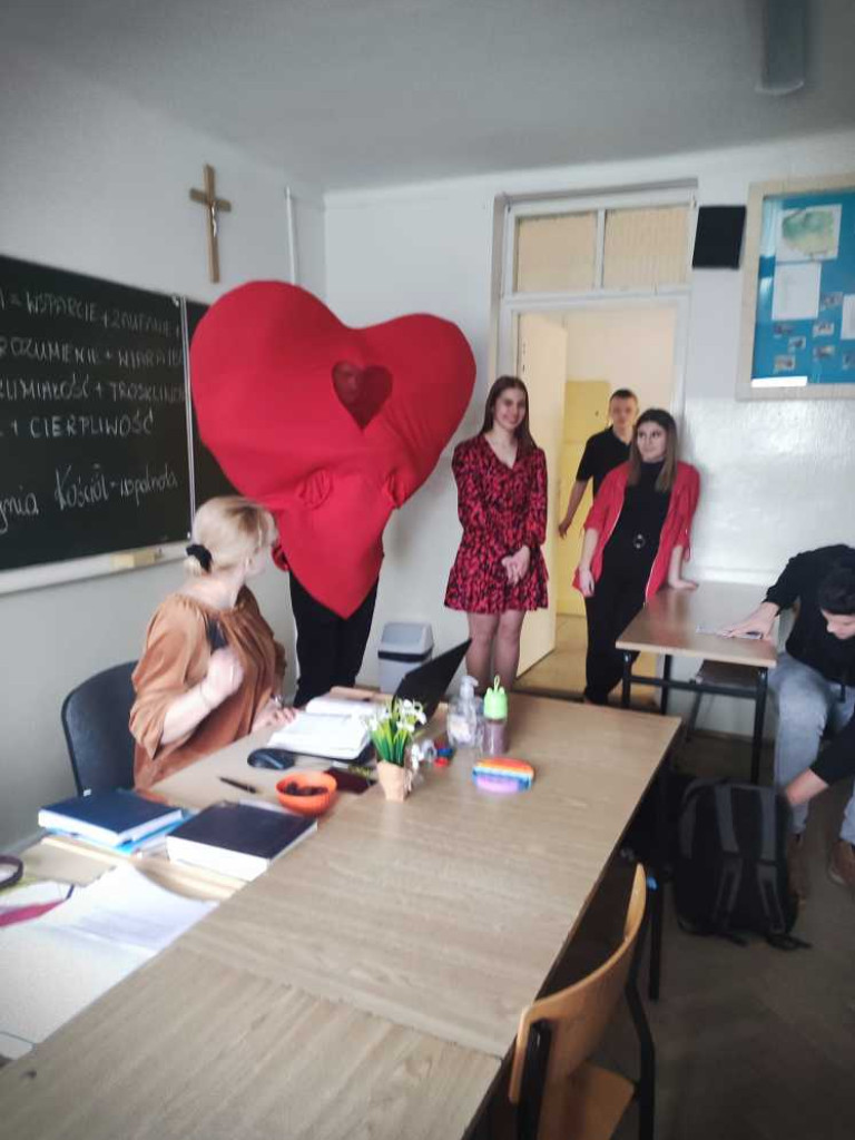 Hrubieszów: Walentynki w ZS nr 1 [ZDJĘCIA]
