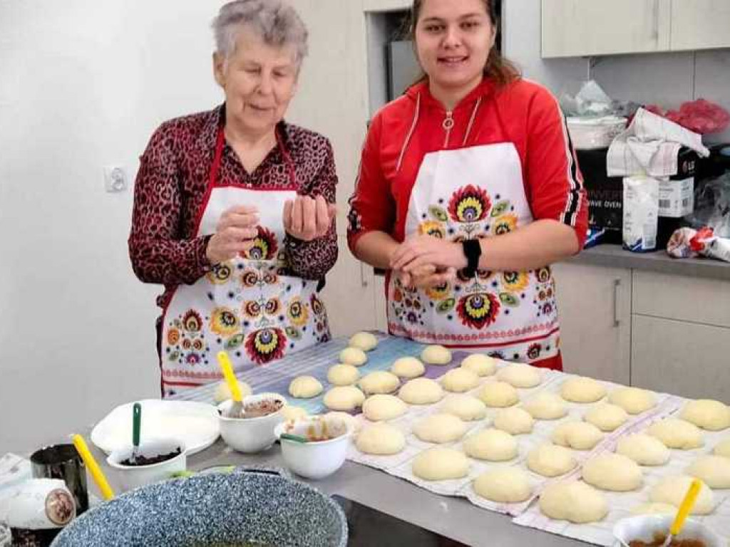 Hrubieszów: Międzypokoleniowy Tłusty Czwartek [ZDJĘCIA]