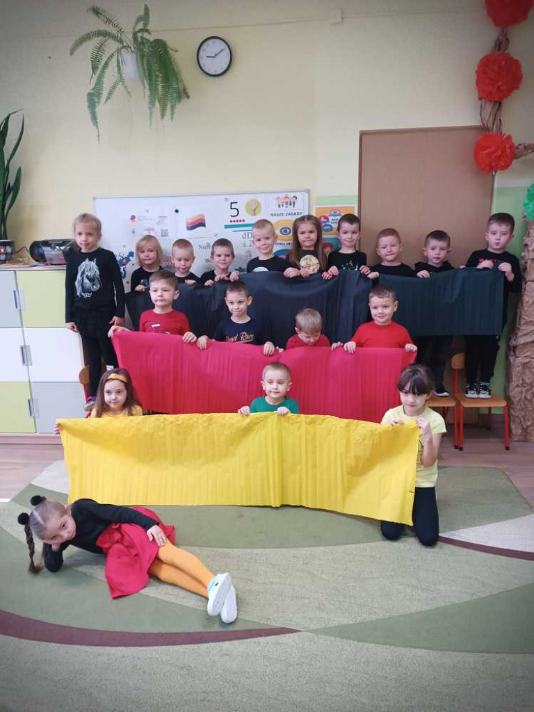 Hrubieszów: Przedszkolaki w 10 miesięcy dookoła Europy! [ZDJĘCIA]