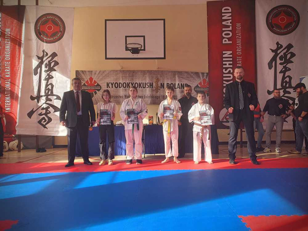 Medale mistrzostw województwa w karate!