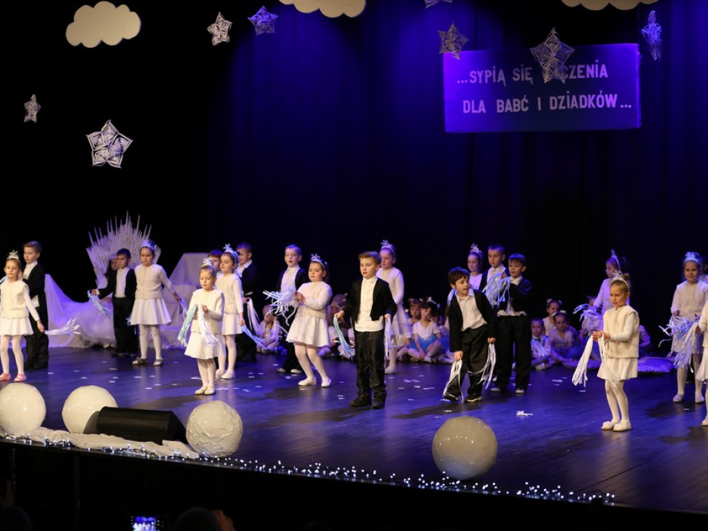 Hrubieszów: Dzień Babci i Dziadka [ZDJĘCIA]