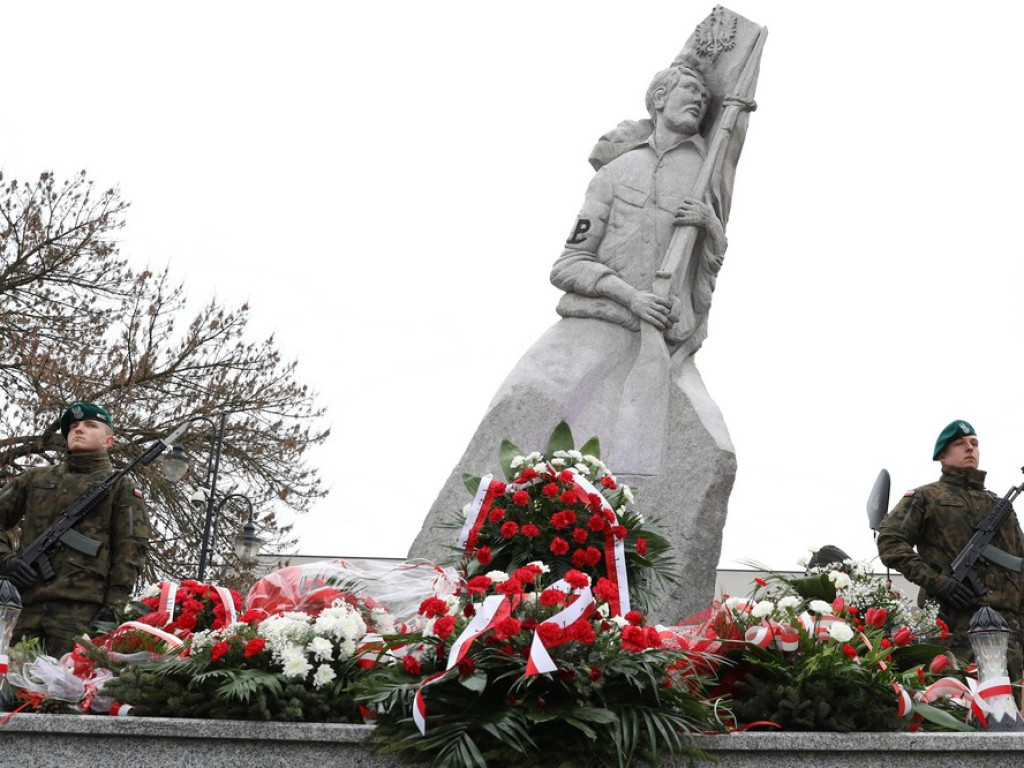 Hrubieszów: Obchody Dnia Pamięci 