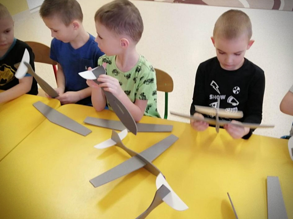 Hrubieszów: Spotkanie przedszkolaków z Leszkiem Kryszczukiem [ZDJĘCIA]