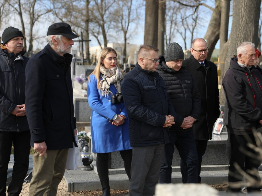 Hrubieszów: Oddano hołd zamordowanym kolejarzom [ZDJĘCIA]