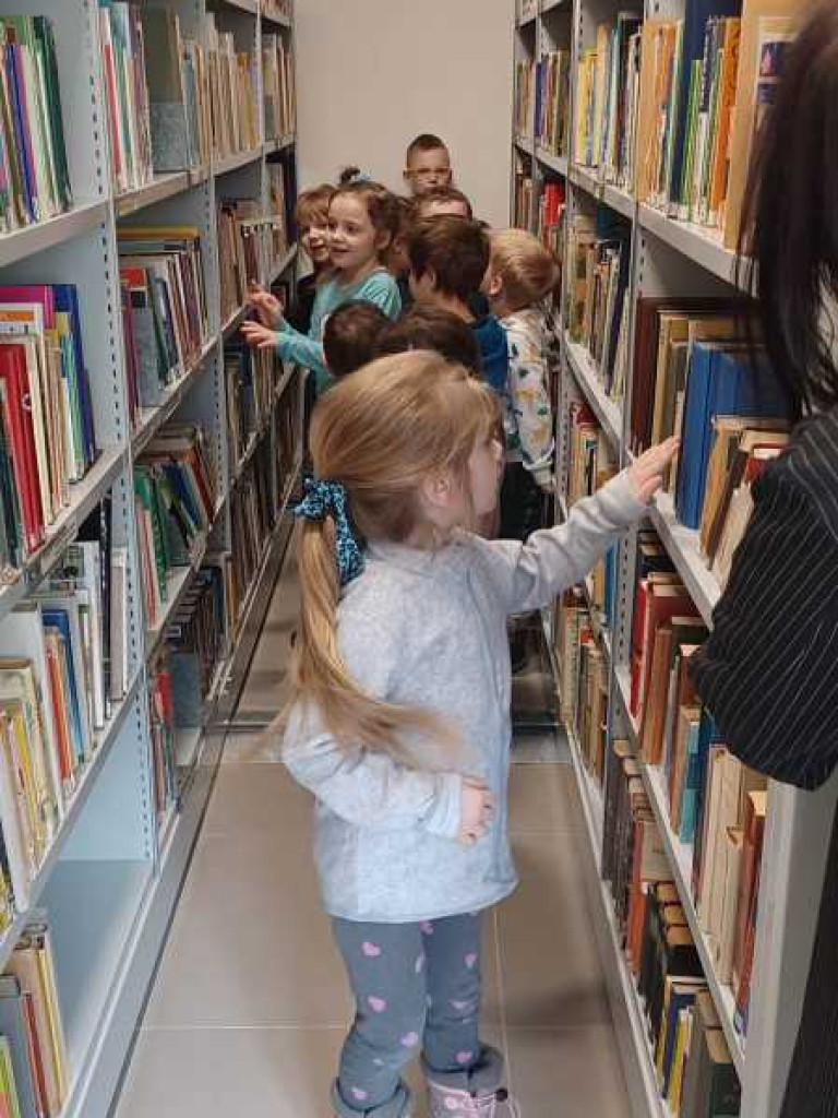 Hrubieszów: Dzieciaki proszone do biblioteki! [ZDJĘCIA]