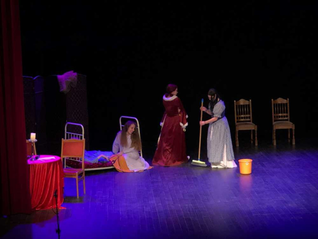 Hrubieszów: Prezentacje grup teatralnych [ZDJĘCIA]