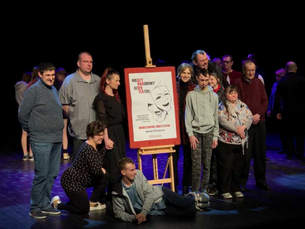 Hrubieszów: Prezentacje grup teatralnych [ZDJĘCIA]
