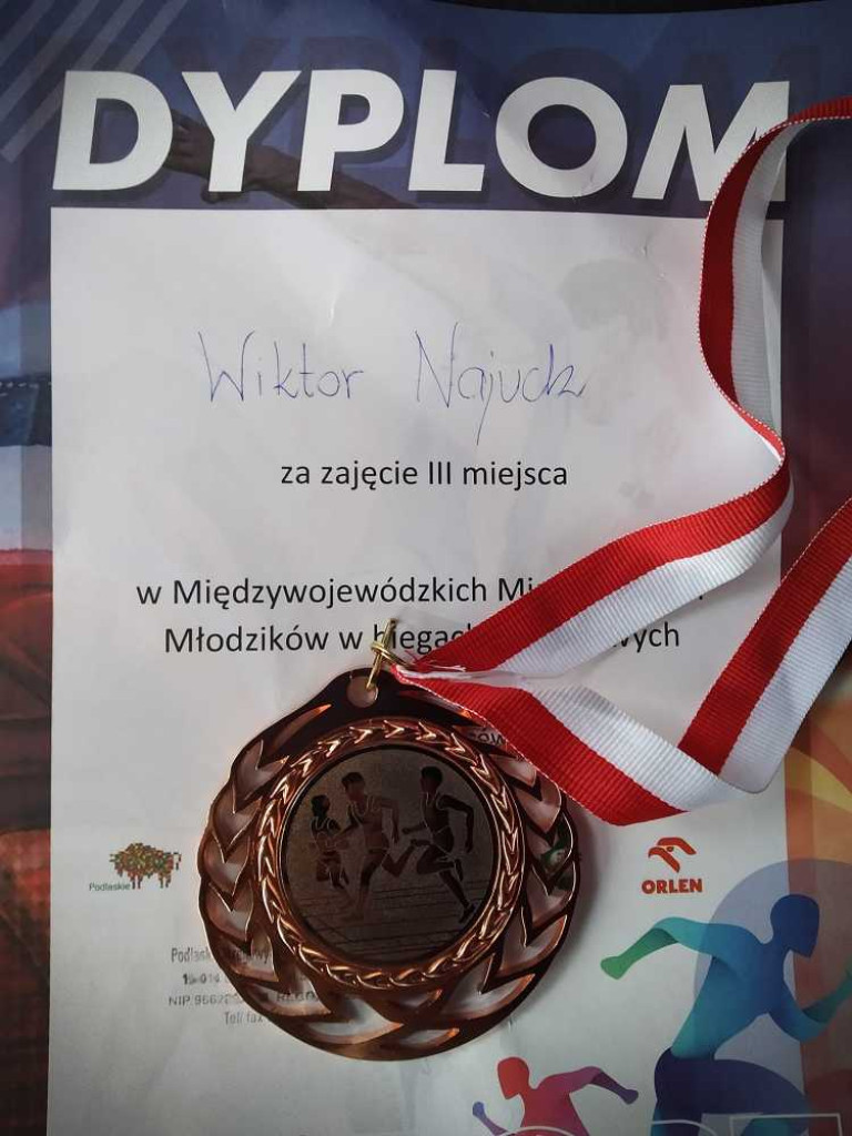 Brązowy medal Wiktora Najucha w międzywojewódzkim przełaju! [ZDJĘCIA]