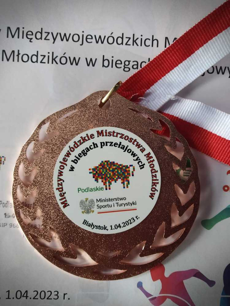 Brązowy medal Wiktora Najucha w międzywojewódzkim przełaju! [ZDJĘCIA]