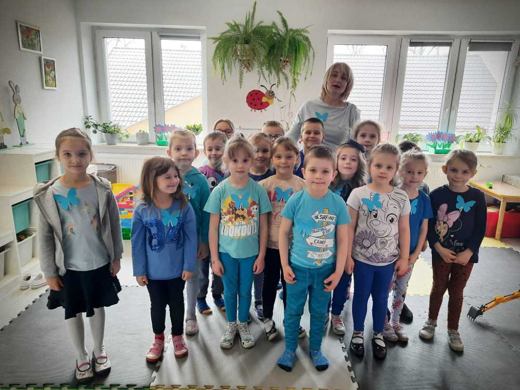 Światowy Dzień Świadomości Autyzmu w Szkole Podstawowej w Czerniczynie [ZDJĘCIA]
