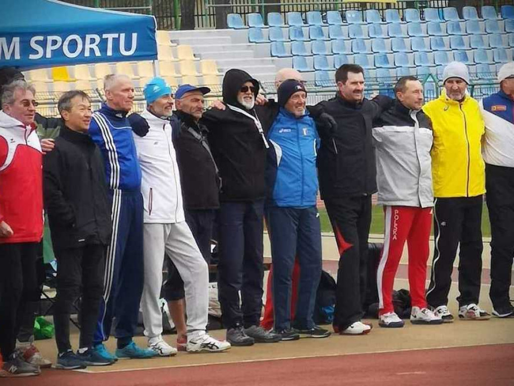 Halowe Mistrzostwa Świata Masters. Nasi też tam byli! [ZDJĘCIA]