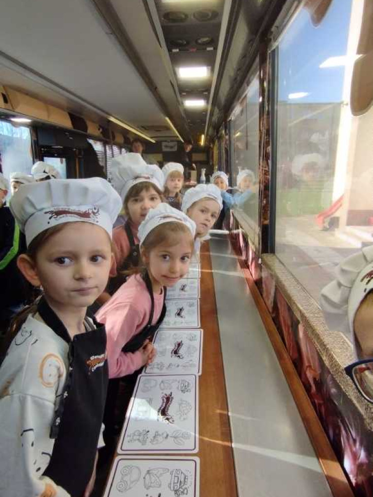 Hrubieszów: Czekoladowy autobus w przedszkolu [ZDJĘCIA]