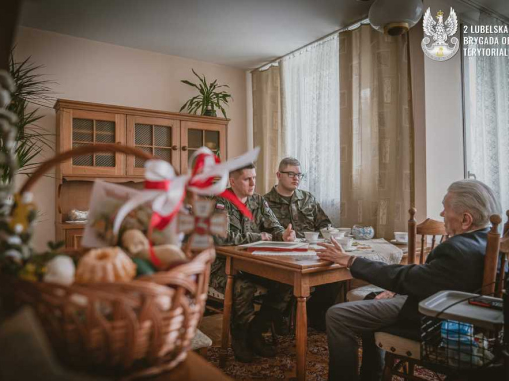 Świąteczne spotkania z kombatantami [ZDJĘCIA]