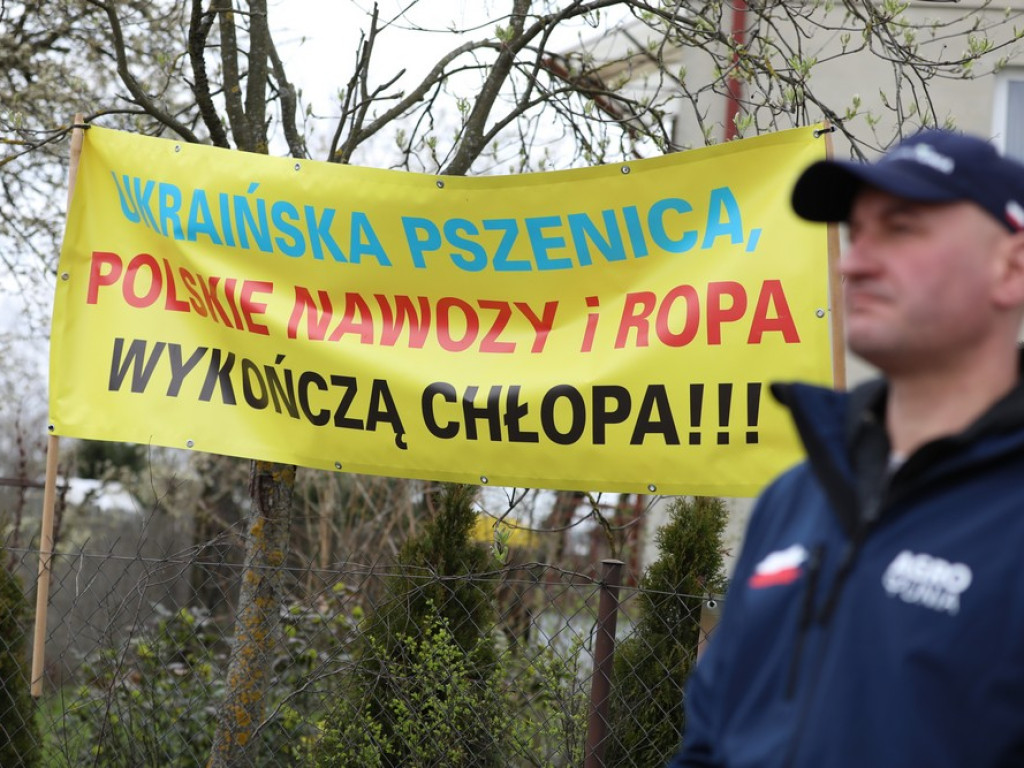 Hrubieszów: Rozpoczął się protest rolników [ZDJĘCIA, WIDEO]