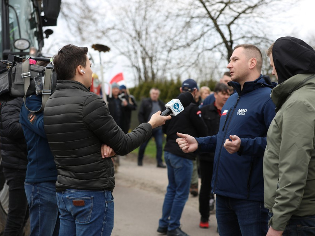 Hrubieszów: Rozpoczął się protest rolników [ZDJĘCIA, WIDEO]