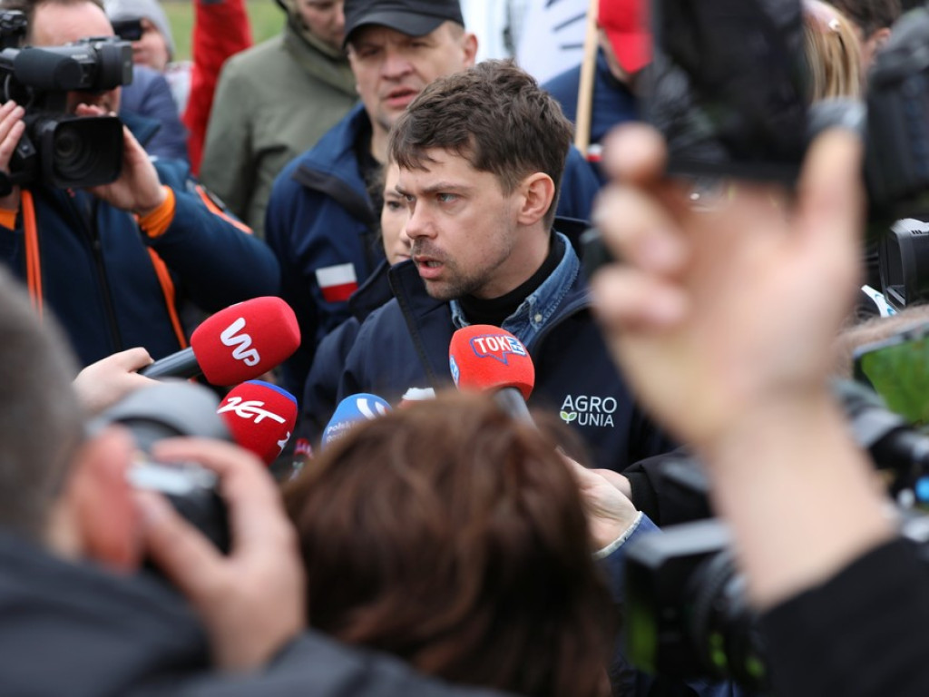 Hrubieszów: Rozpoczął się protest rolników [ZDJĘCIA, WIDEO]