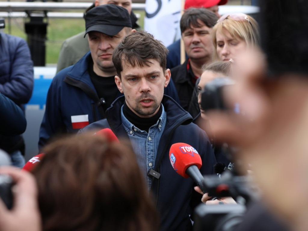 Hrubieszów: Rozpoczął się protest rolników [ZDJĘCIA, WIDEO]