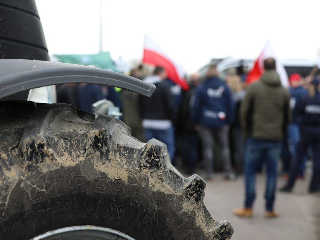 Hrubieszów: Rozpoczął się protest rolników [ZDJĘCIA, WIDEO]