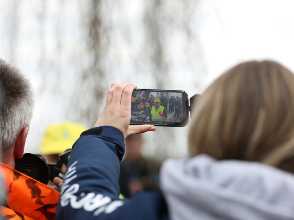 Hrubieszów: Rozpoczął się protest rolników [ZDJĘCIA, WIDEO]