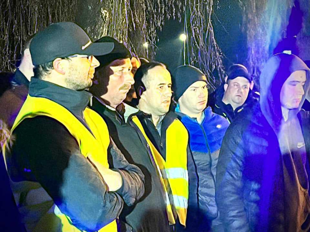 Hrubieszów: Trwa protest rolników [ZDJĘCIA, WIDEO]
