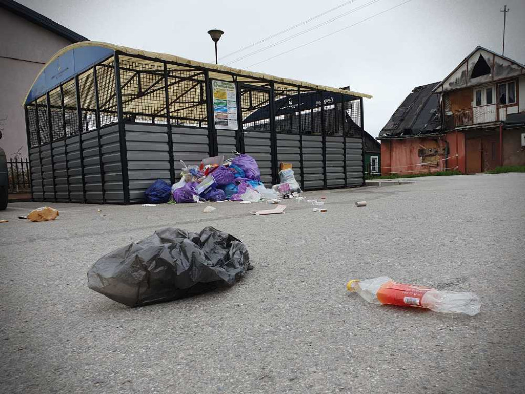 Hrubieszów: Najwygodniej... podrzucić [ZDJĘCIA]