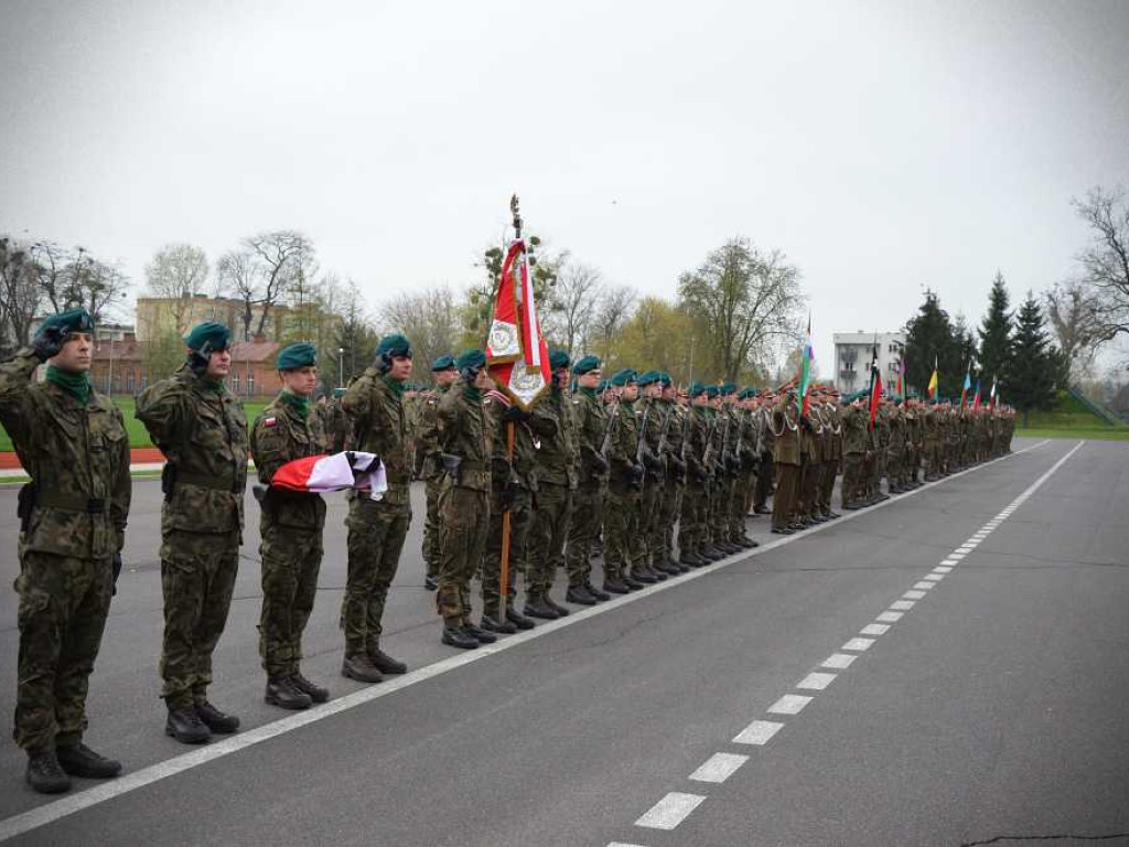 Hrubieszów: Obchody rocznicy Zbrodni Katyńskiej i katastrofy pod Smoleńskiem [ZDJĘCIA]