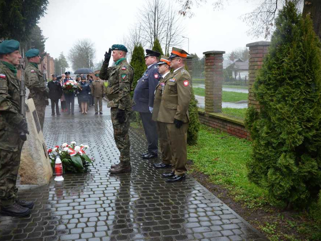 Hrubieszów: Obchody rocznicy Zbrodni Katyńskiej i katastrofy pod Smoleńskiem [ZDJĘCIA]