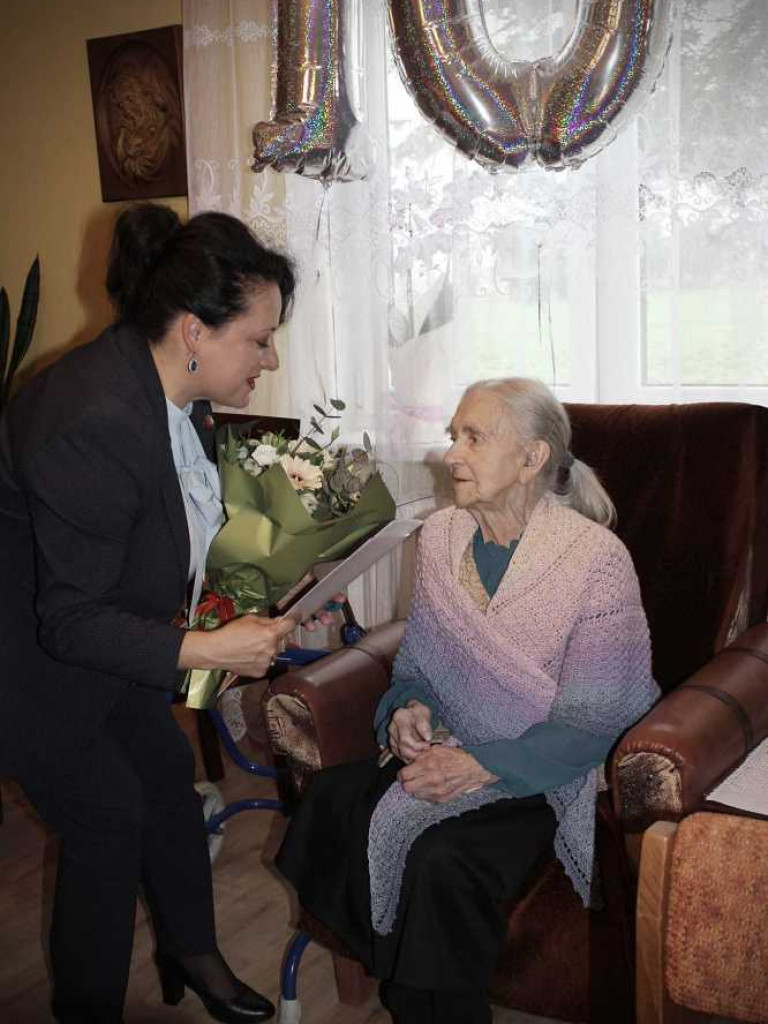 Pani Julianna skończyła 100 lat! [ZDJĘCIA]