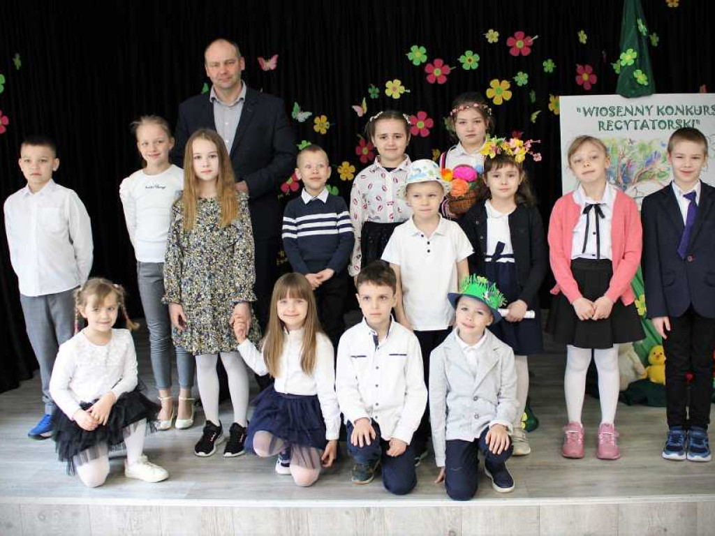 Młodzi recytatorzy z Dołhobyczowa [ZDJĘCIA]