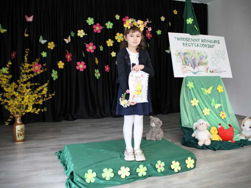 Młodzi recytatorzy z Dołhobyczowa [ZDJĘCIA]