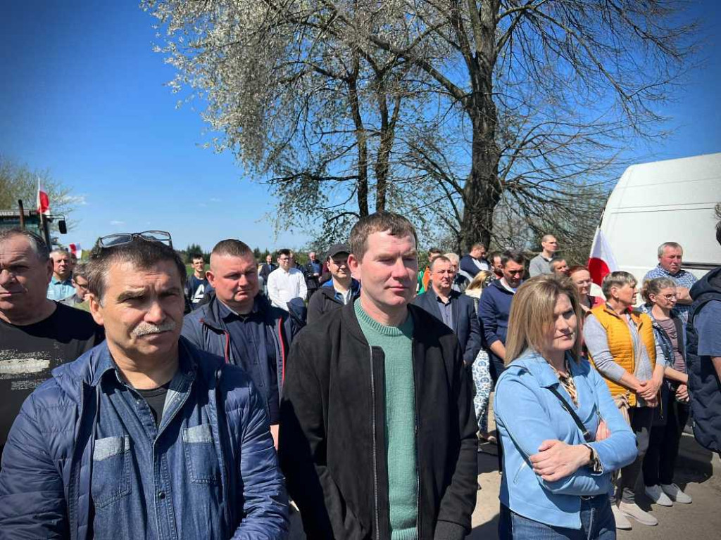 Hrubieszów: Protest zawieszony, powołano pogotowie strajkowe [ZDJĘCIA, WIDEO]