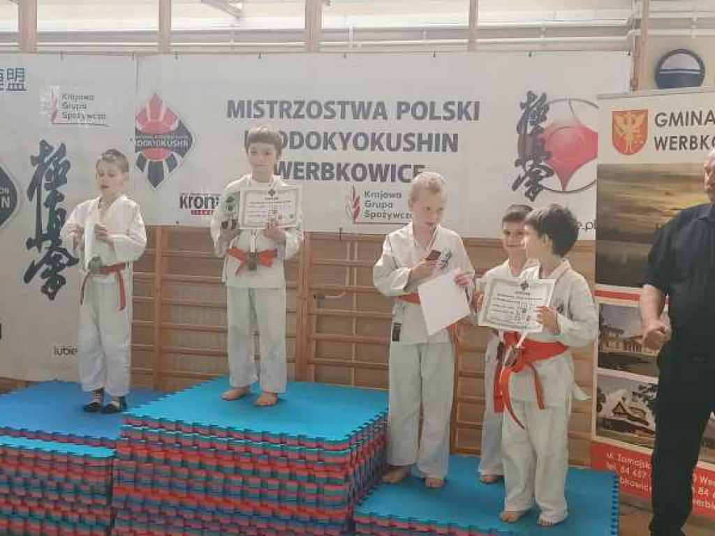 25 medali hrubieszowskich karateków na mistrzostwach Polski! [ZDJĘCIA]
